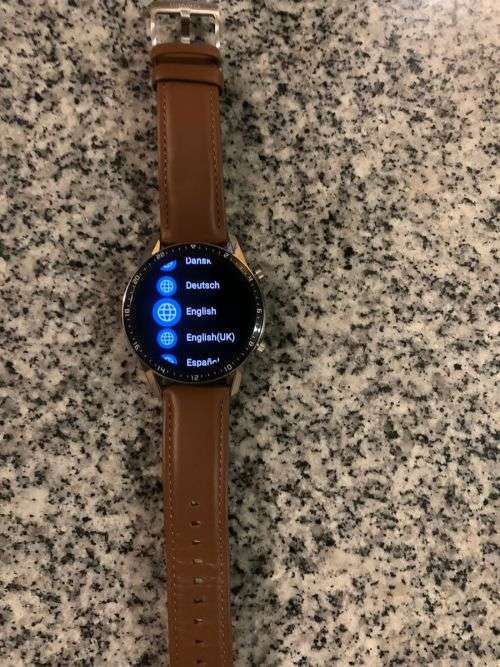 HUAWEI P30 128GB SINGLE  SIM and GT2-469  COMBO MINT CONDITION AS NEW